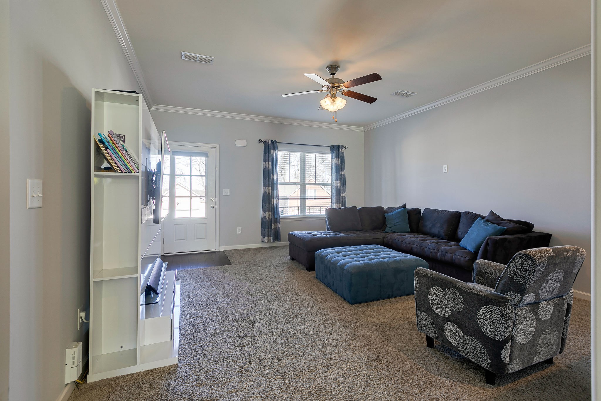 1053 Golf View Way Spring Hill, TN 37174 - Photo 4 of 24