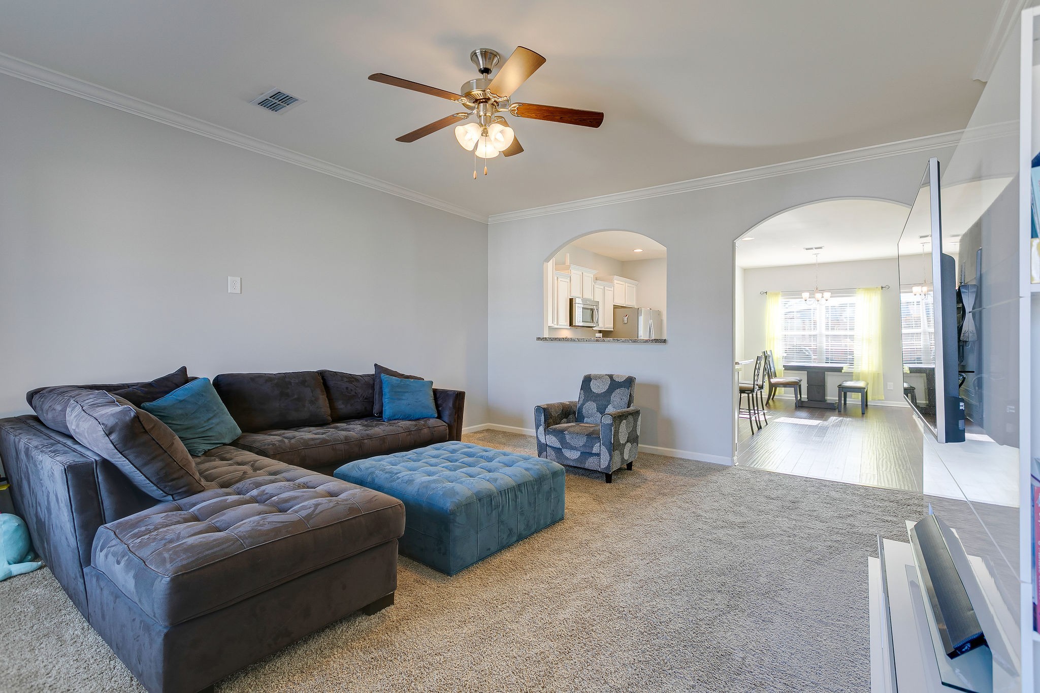 1053 Golf View Way Spring Hill, TN 37174 - Photo 5 of 24