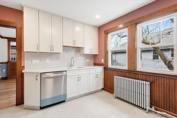 $3,450 | 256 South Huntington Avenue, Unit 2, Boston, MA 02130