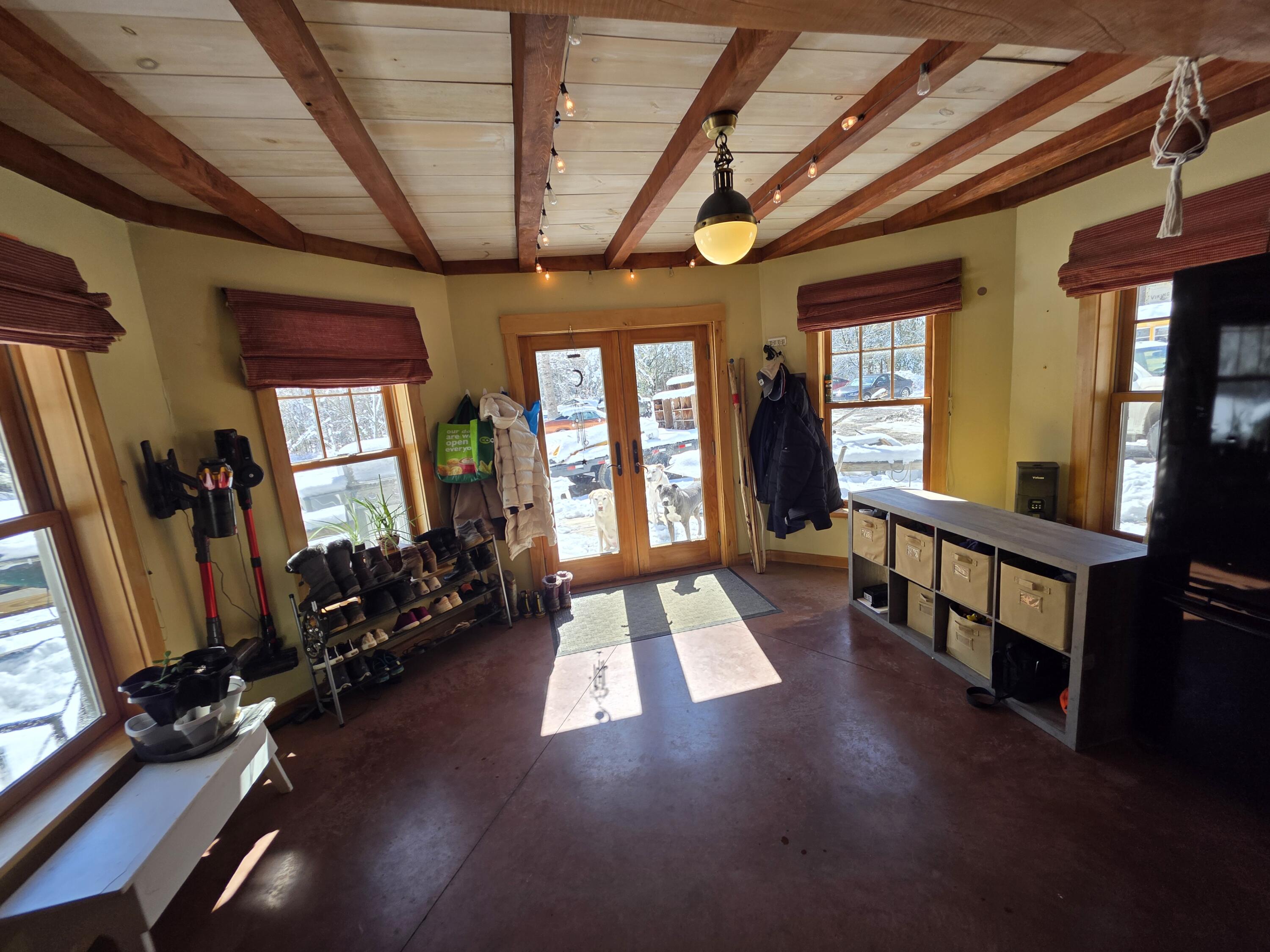 93 Youngtown Road Lincolnville, ME 04849 - Photo 3 of 15 1-print-1000028682