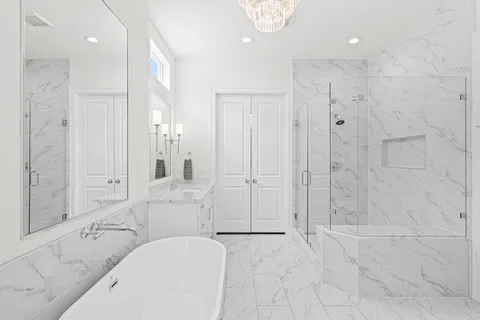 $849,000 | 533 West 27th Street, Houston, TX 77008