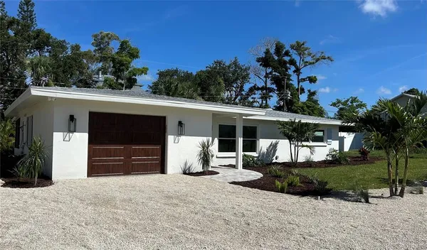 $3,400 | 1625 Idle Lane, Sarasota, FL 34231