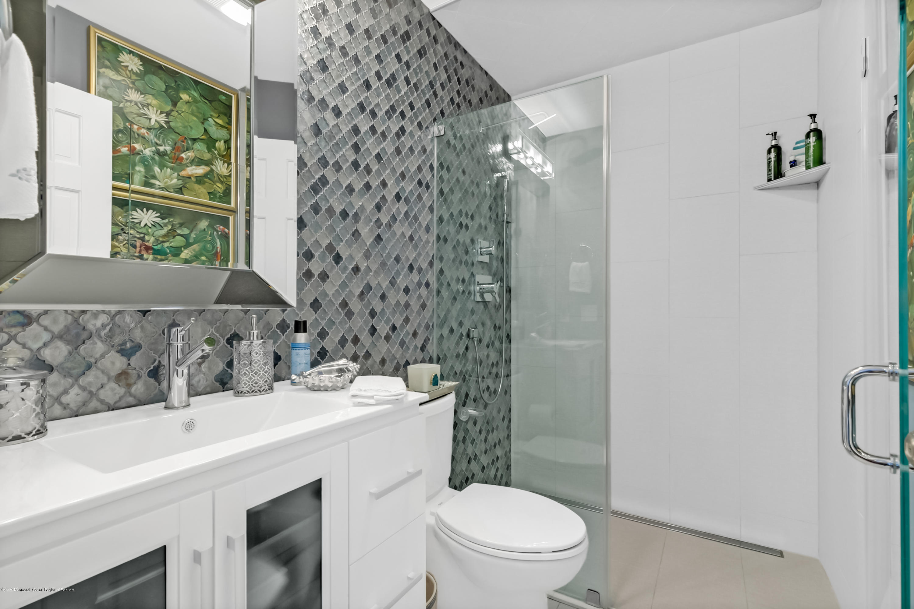 31 Bay Point Harbour Point Pleasant, NJ 08742 - Photo 16 of 34 1st Floor bath