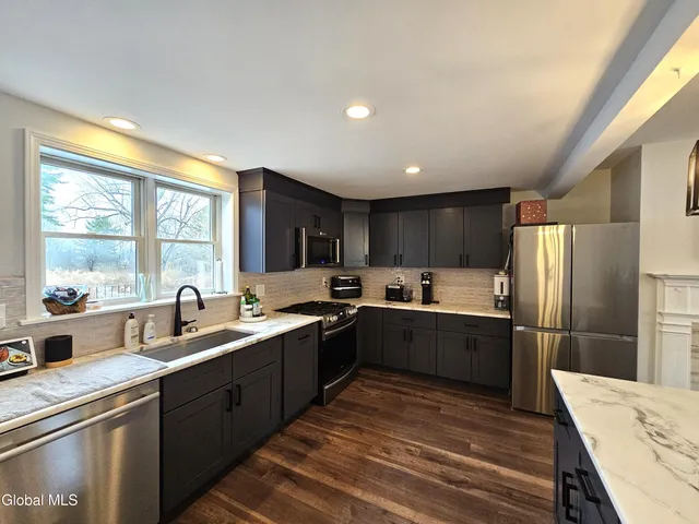 $440,000 | 919 Highway 40, Melrose, NY 12121