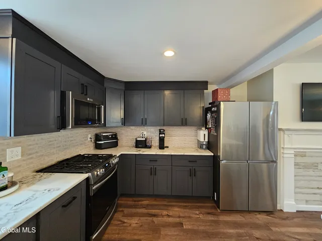 $459,000 | 919 Highway 40, Melrose, NY 12121