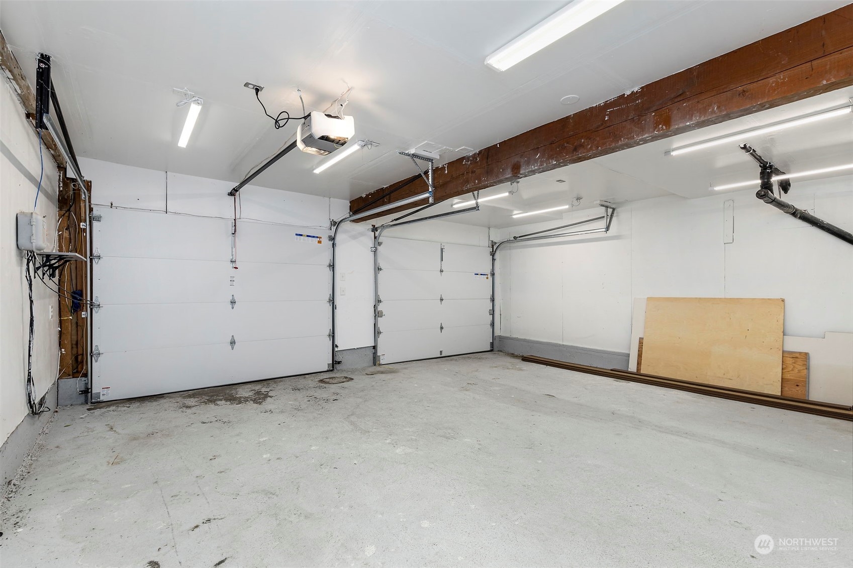 3741 Northeast Lincoln Road Poulsbo, WA 98370 - Photo 28 of 35 a view of a garage