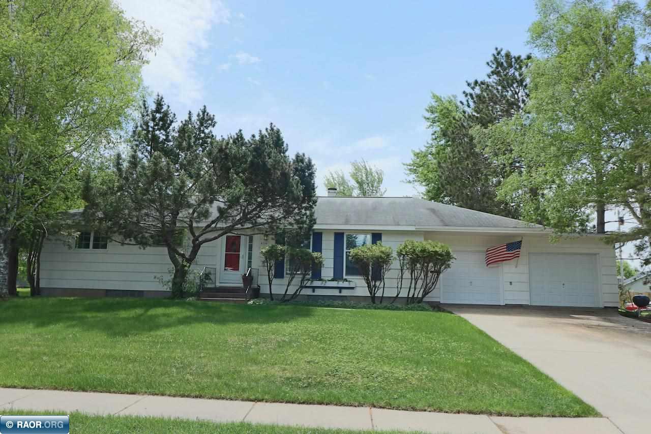 404 Coventry Road Hoyt Lakes, MN 55750 - Photo 1 of 28