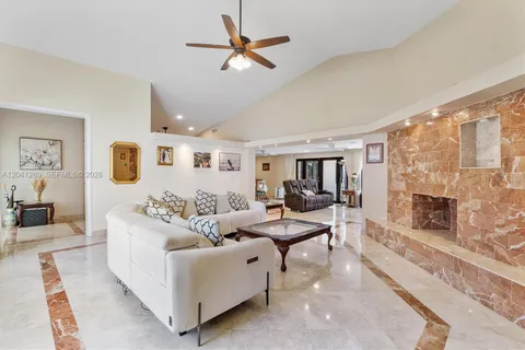 $2,295,000 | 2531 Northeast 195th Street, Miami, FL 33180