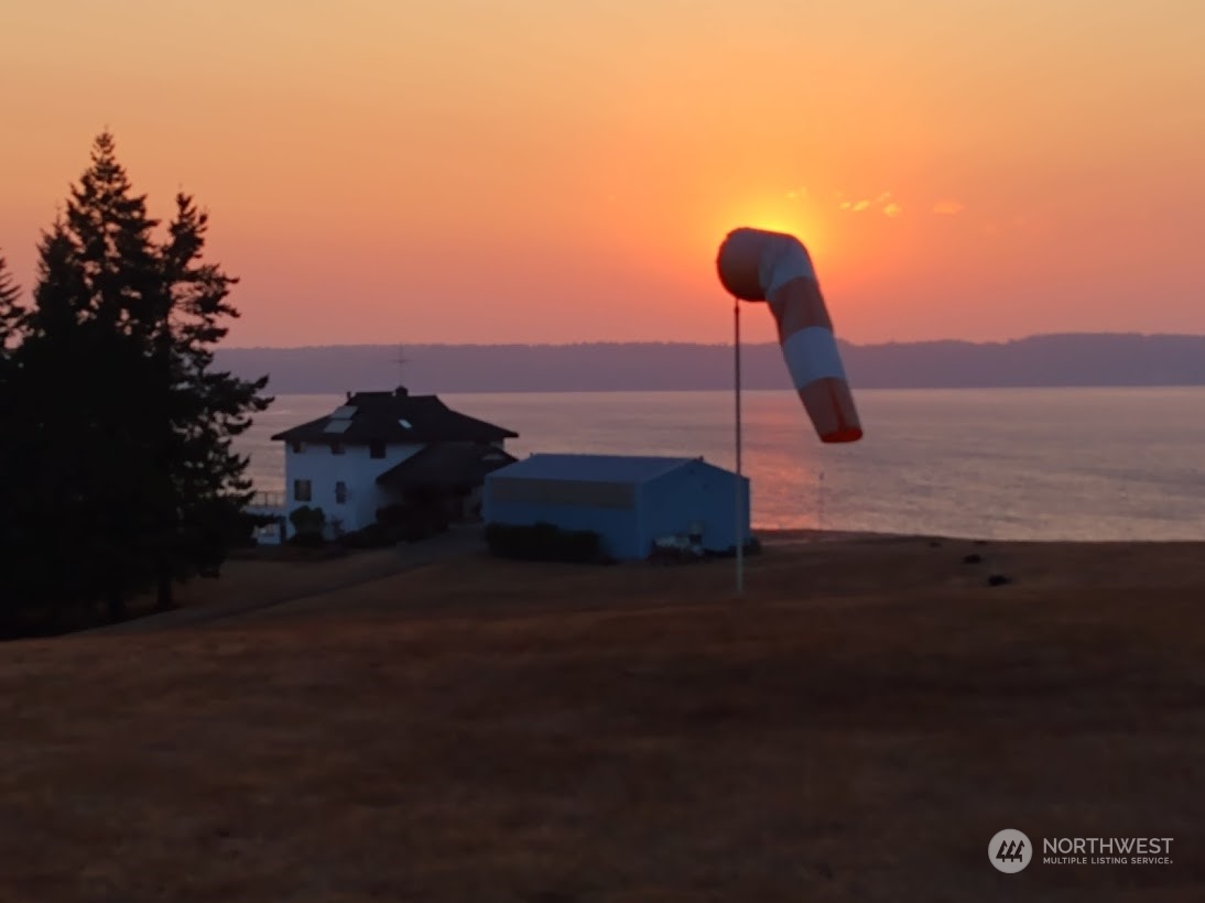 17403 88th Street Southwest Longbranch, WA 98351 - Photo 2 of 40