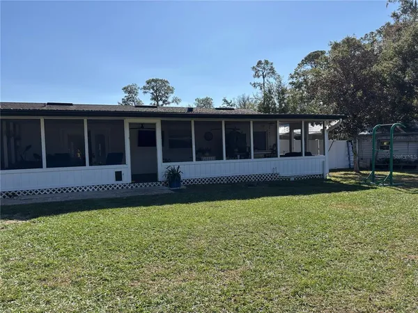 $2,200 | 6106 Lawncrest Place, Dover, FL 33527