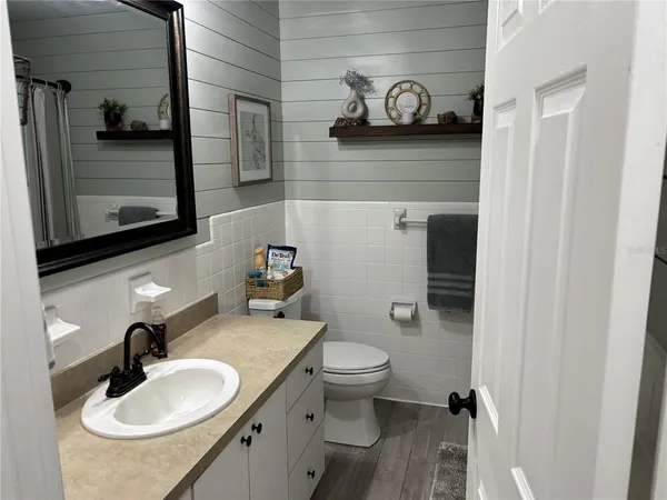 $2,200 | 6106 Lawncrest Place, Dover, FL 33527