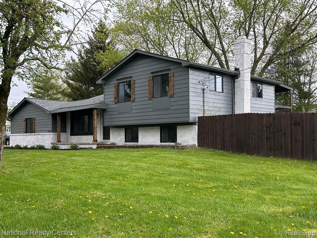 10117 East Bristol Road Davison, MI 48423 - Photo 2 of 42