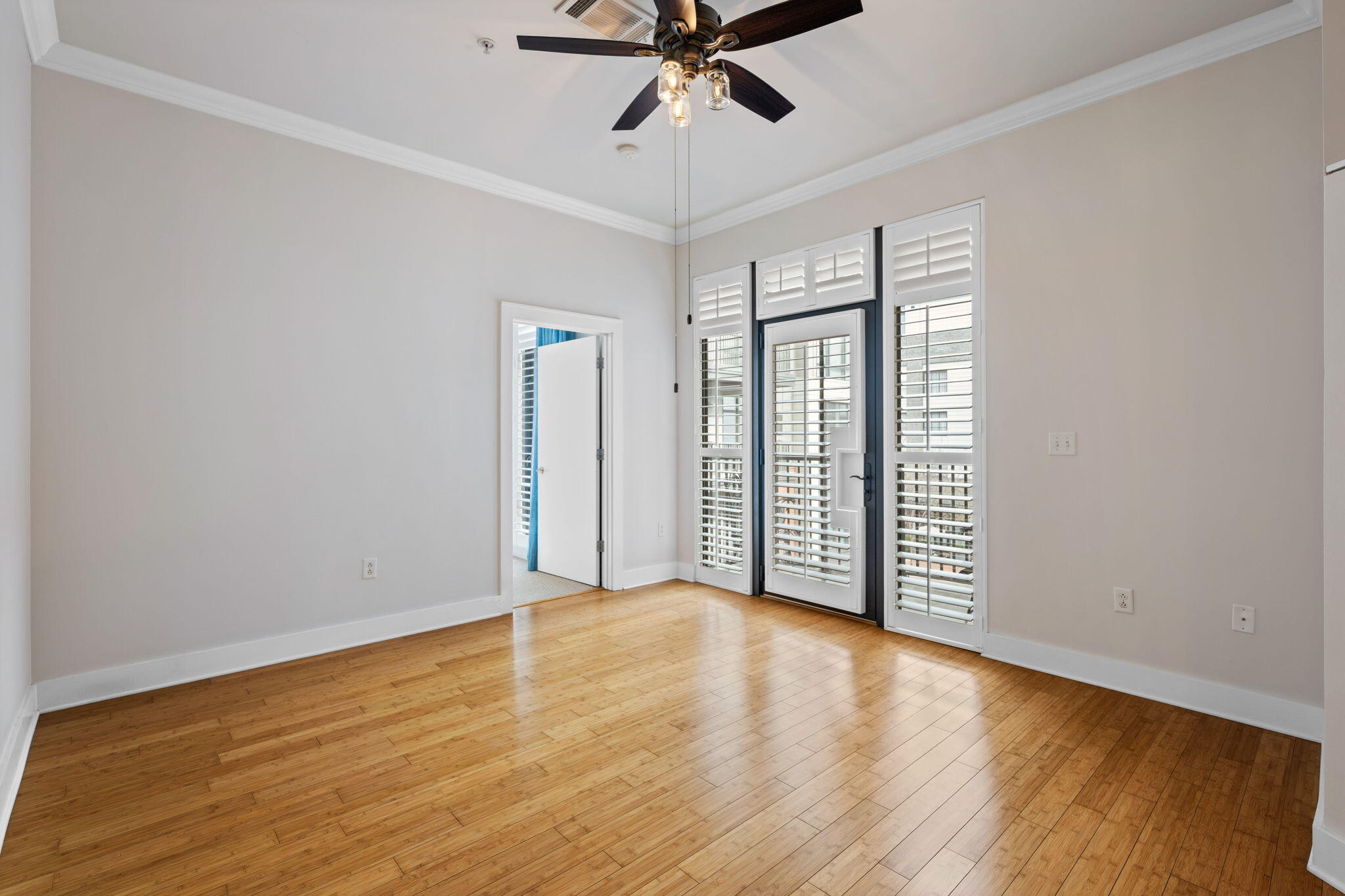 129 Walnut Street, Unit 304 Chattanooga, TN 37403 - Photo 12 of 40 16-web-or-mls-DSC_0214