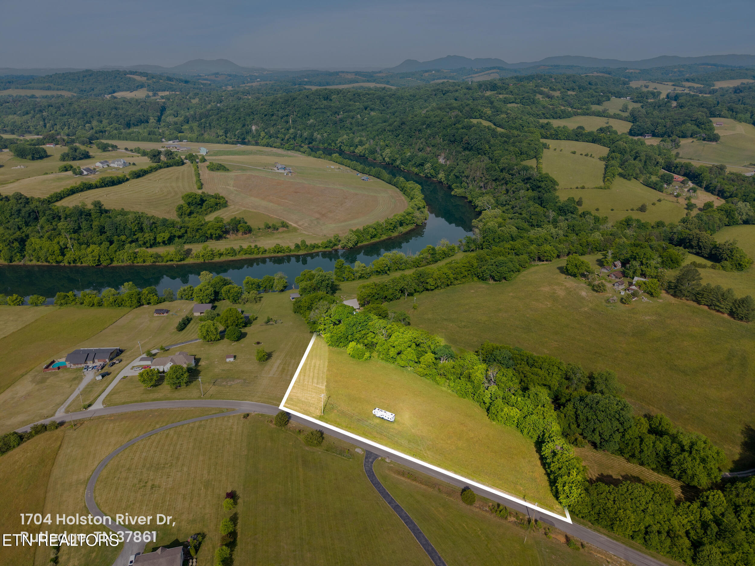 1704_holston_river_dr_0001 - proeprty li