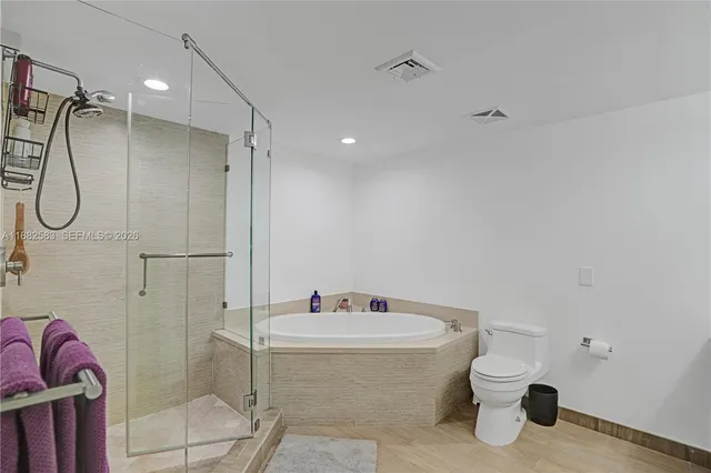 $8,000 | 7930 East Drive, Unit 1808, North Bay Village, FL 33141