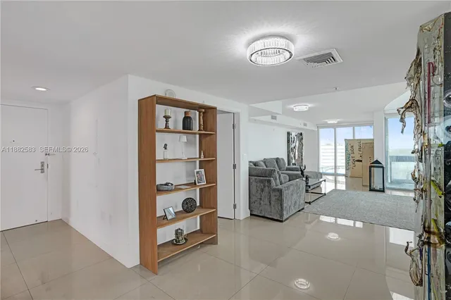 $8,000 | 7930 East Drive, Unit 1808, North Bay Village, FL 33141