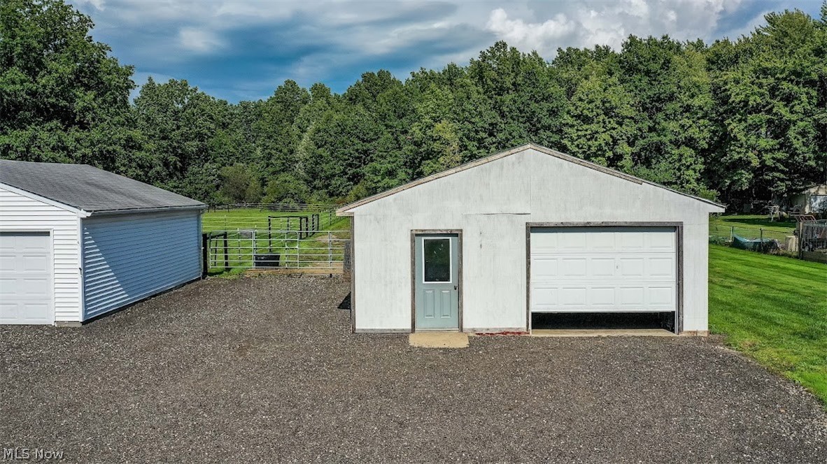 2100 State Road Northwest Warren, OH 44481 - Photo 15 of 30 Gallery Image 15