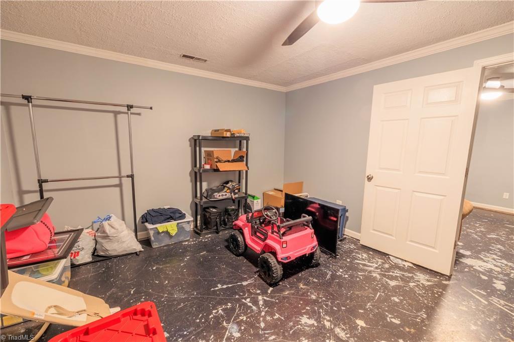 6102 Hunters Ridge Drive Lexington, NC 27295 - Photo 30 of 36 Gallery Image 30