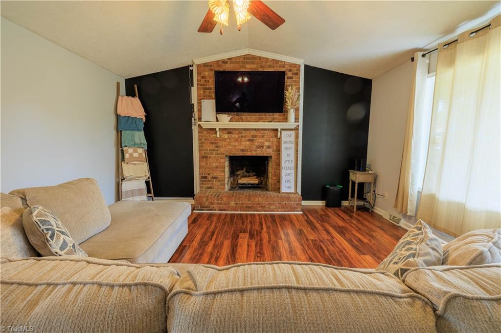 6102 Hunters Ridge Drive Lexington, NC 27295 - Photo 6 of 36 Gallery Image 6