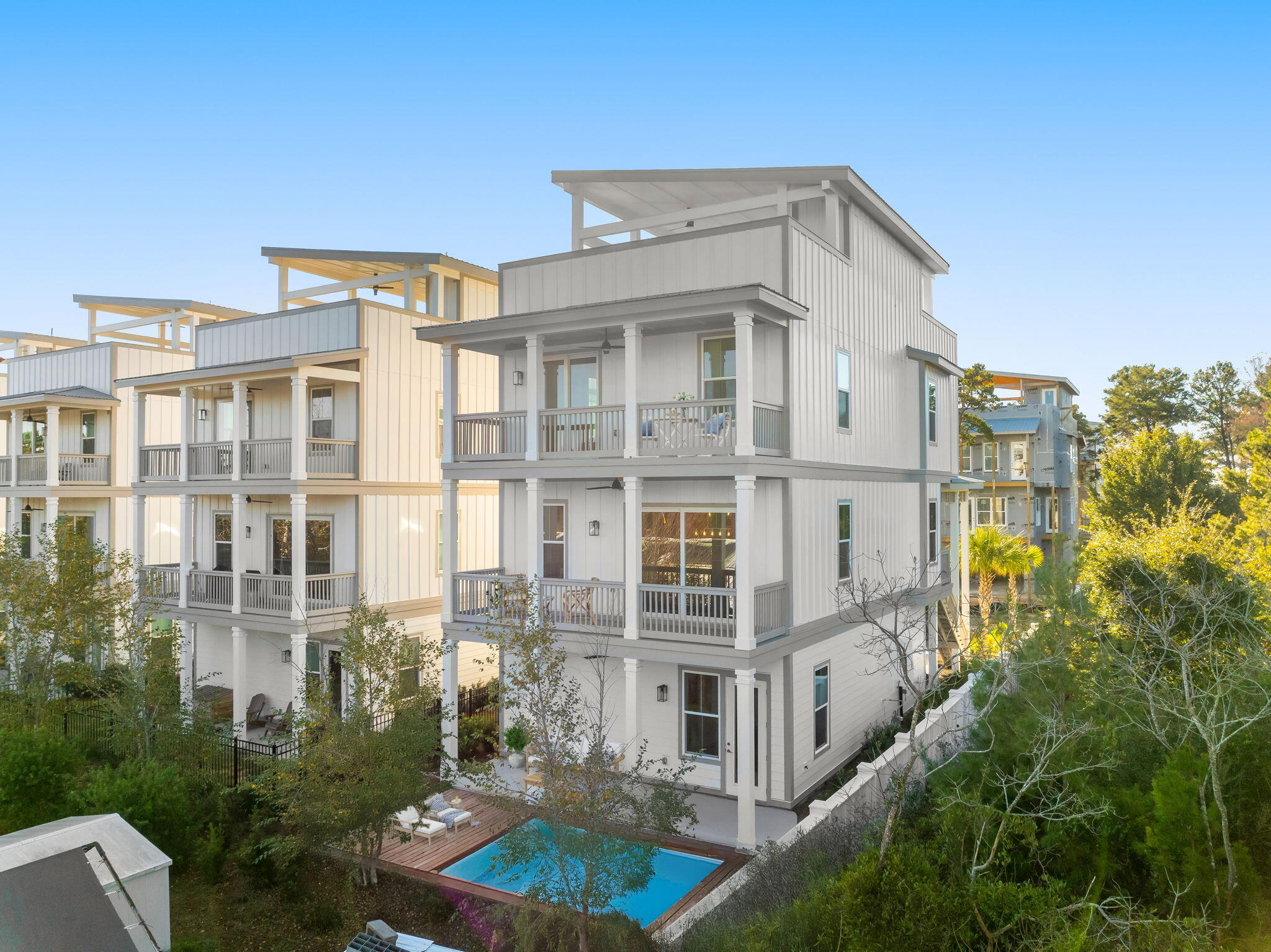 28 West Queen Palm Dr Inlet Beach Inlet Beach, FL 32461 - Photo 64 of 72 a view of a large building