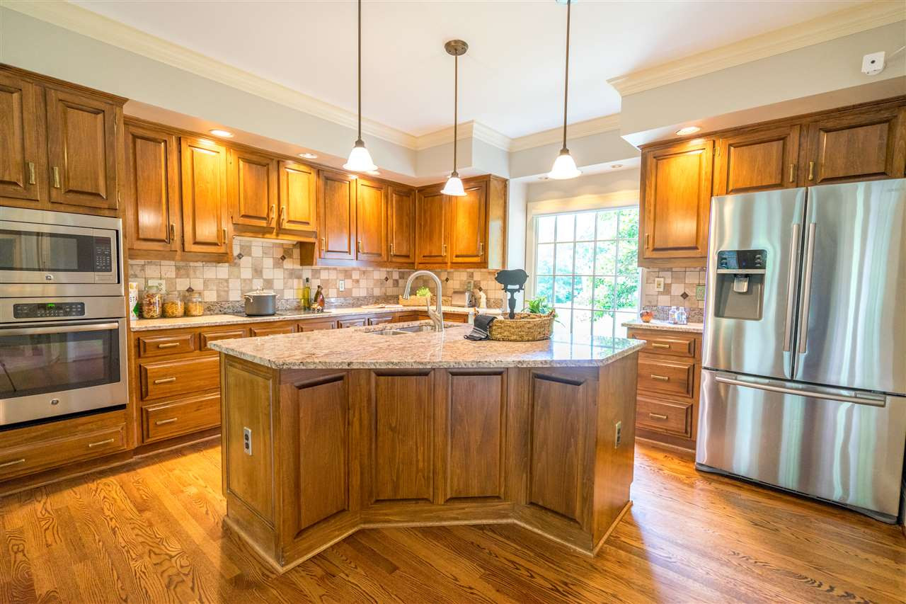 8704 Highhill Road Raleigh, NC 27615 - Photo 4 of 25 Kitchen