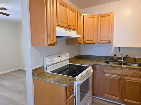 $1,800 | 5616 27th Avenue South, Unit 5616, Gulfport, FL 33707