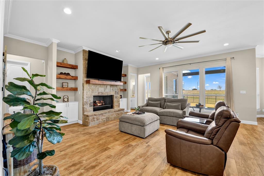 2011 Perkins Weatherford, TX 76088 - Photo 7 of 38