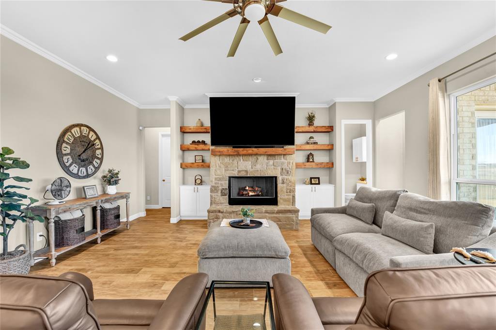 2011 Perkins Weatherford, TX 76088 - Photo 8 of 38