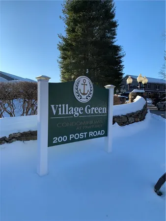 $1,950 | 200 Post Road, Unit 208, Warwick, RI 02888