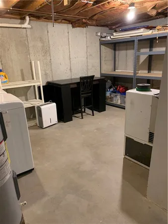 $1,950 | 200 Post Road, Unit 208, Warwick, RI 02888