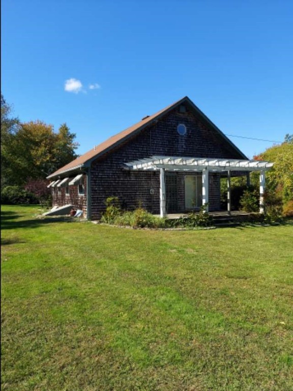 911 E Road Tiverton, RI 02878 - Photo 8 of 20