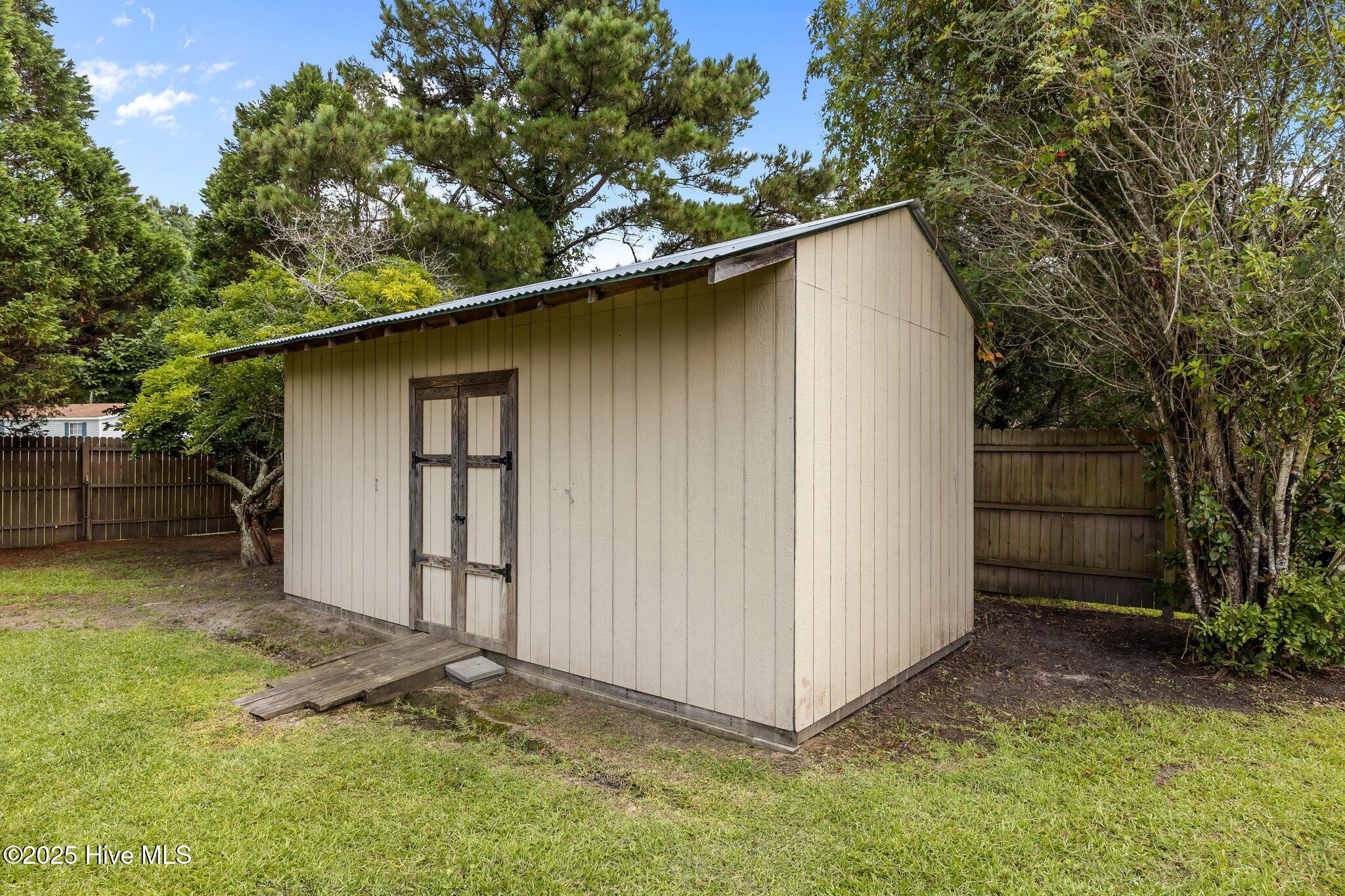1492 Antioch Road New Bern, NC 28560 - Photo 36 of 47 36-web-or-mls-0C0A6394