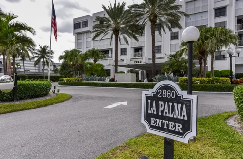 $400,000 | 2860 South Ocean Boulevard, Unit 202, Palm Beach, FL 33480