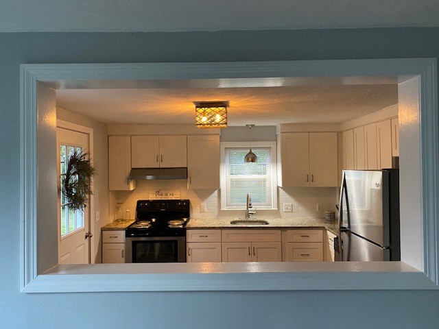 78 Delwood Road Warwick, RI 02889 - Photo 11 of 34 Gallery Image 11