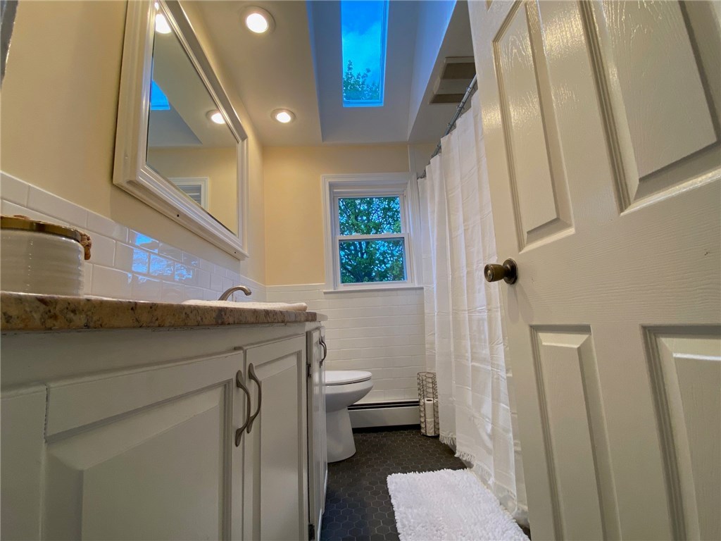 78 Delwood Road Warwick, RI 02889 - Photo 23 of 34 Gallery Image 23