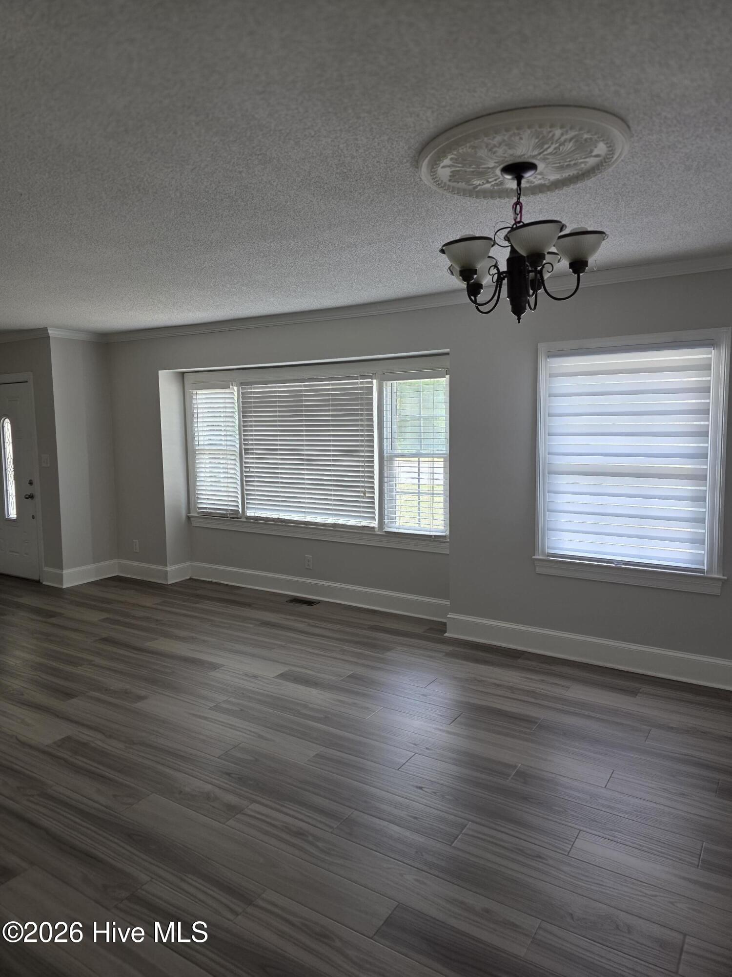 2206 Carey Road Kinston, NC 28504 - Photo 4 of 31