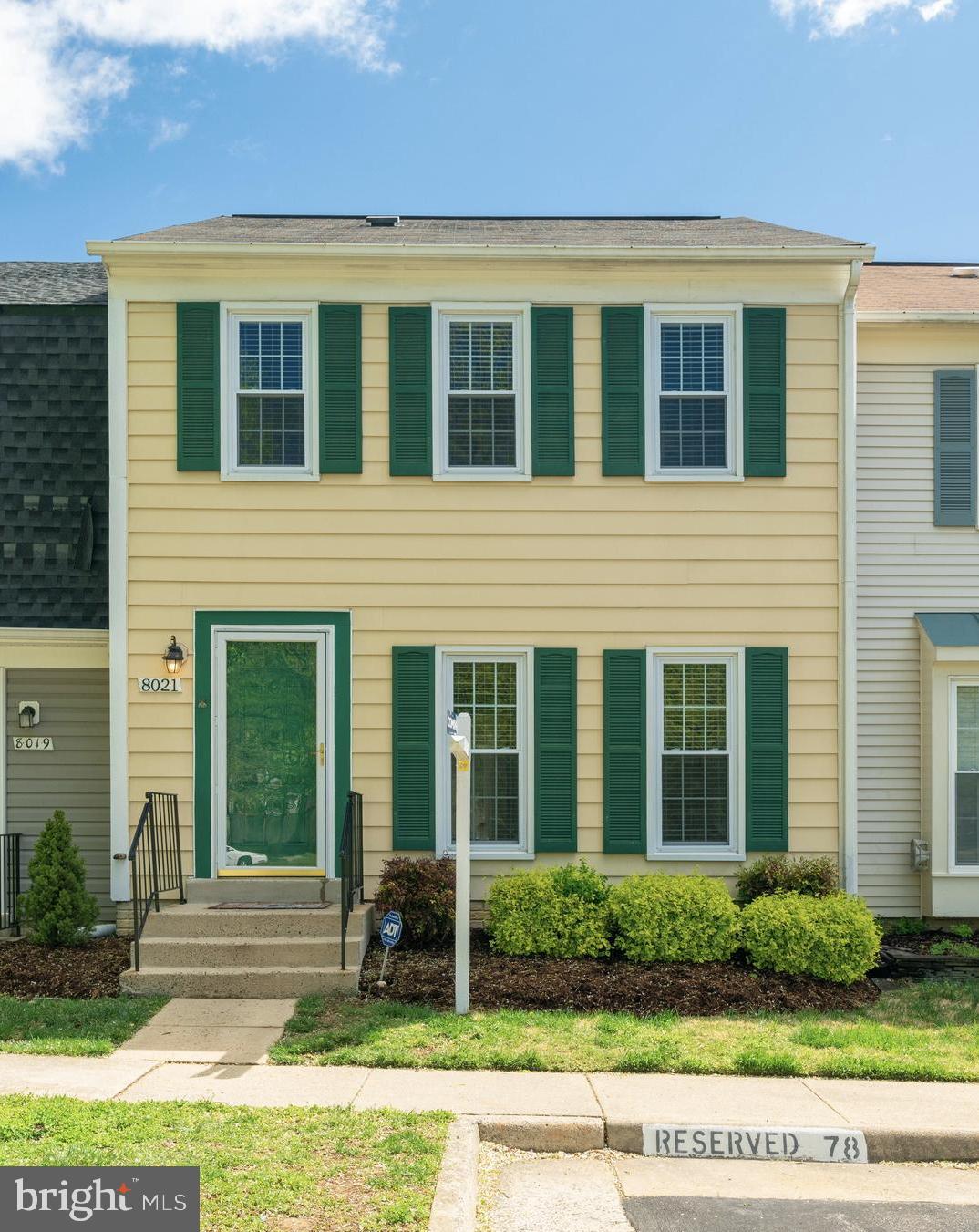 8021 Edinburgh Drive Springfield, VA 22153 - Photo 1 of 17 Gallery Image 1