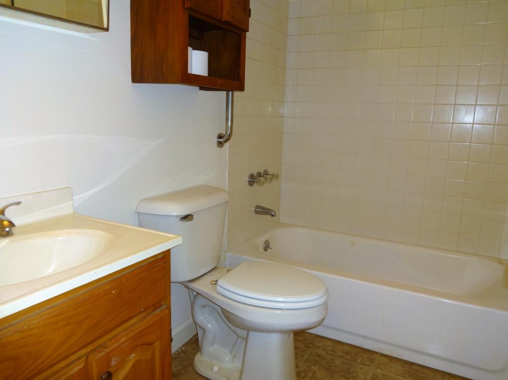 60 Old Hackett Hill Road, Unit 1A Manchester, NH 03102 - Photo 7 of 10