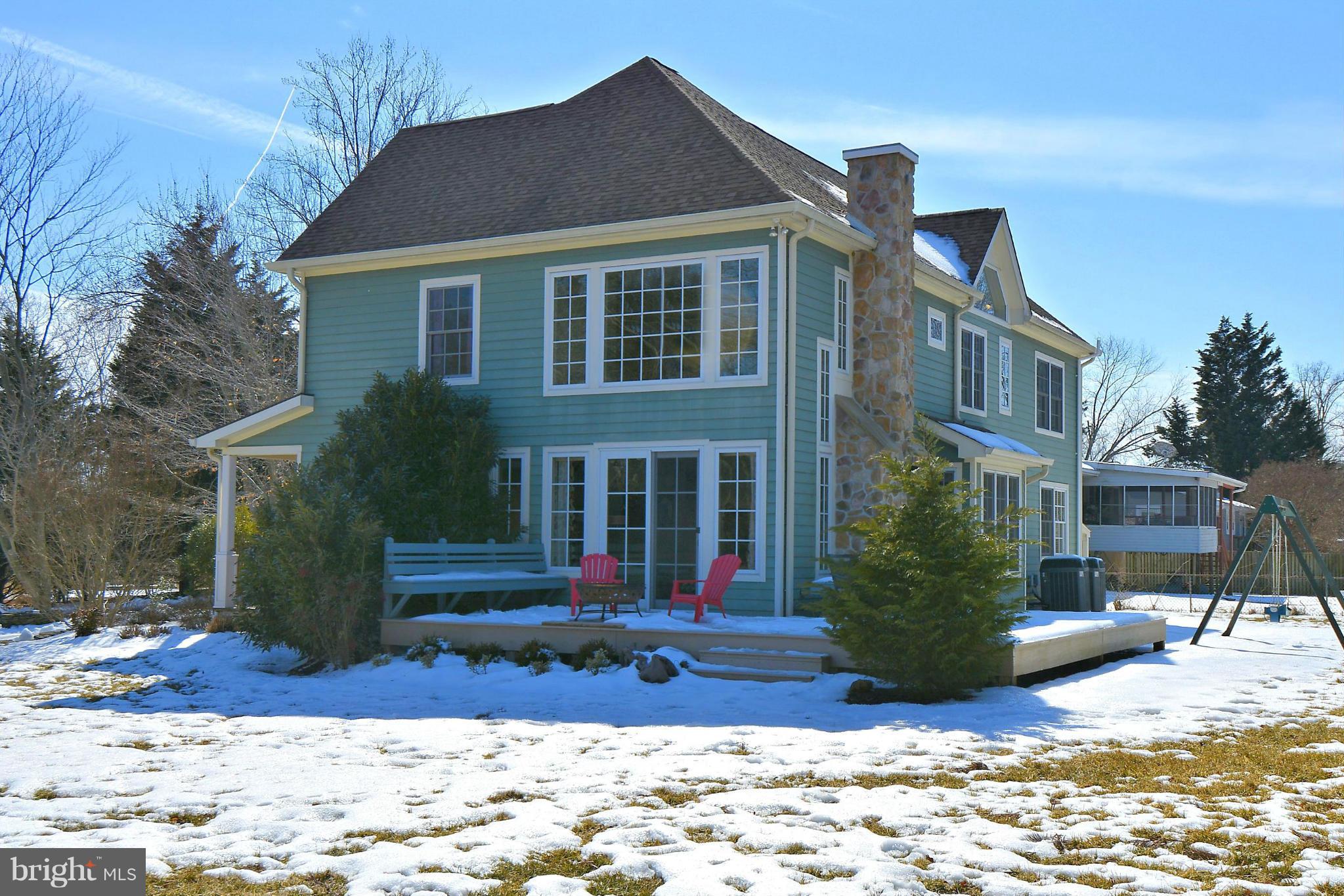 624 Truxton Road Annapolis, MD 21409 - Photo 2 of 30 a view of a house with a yard