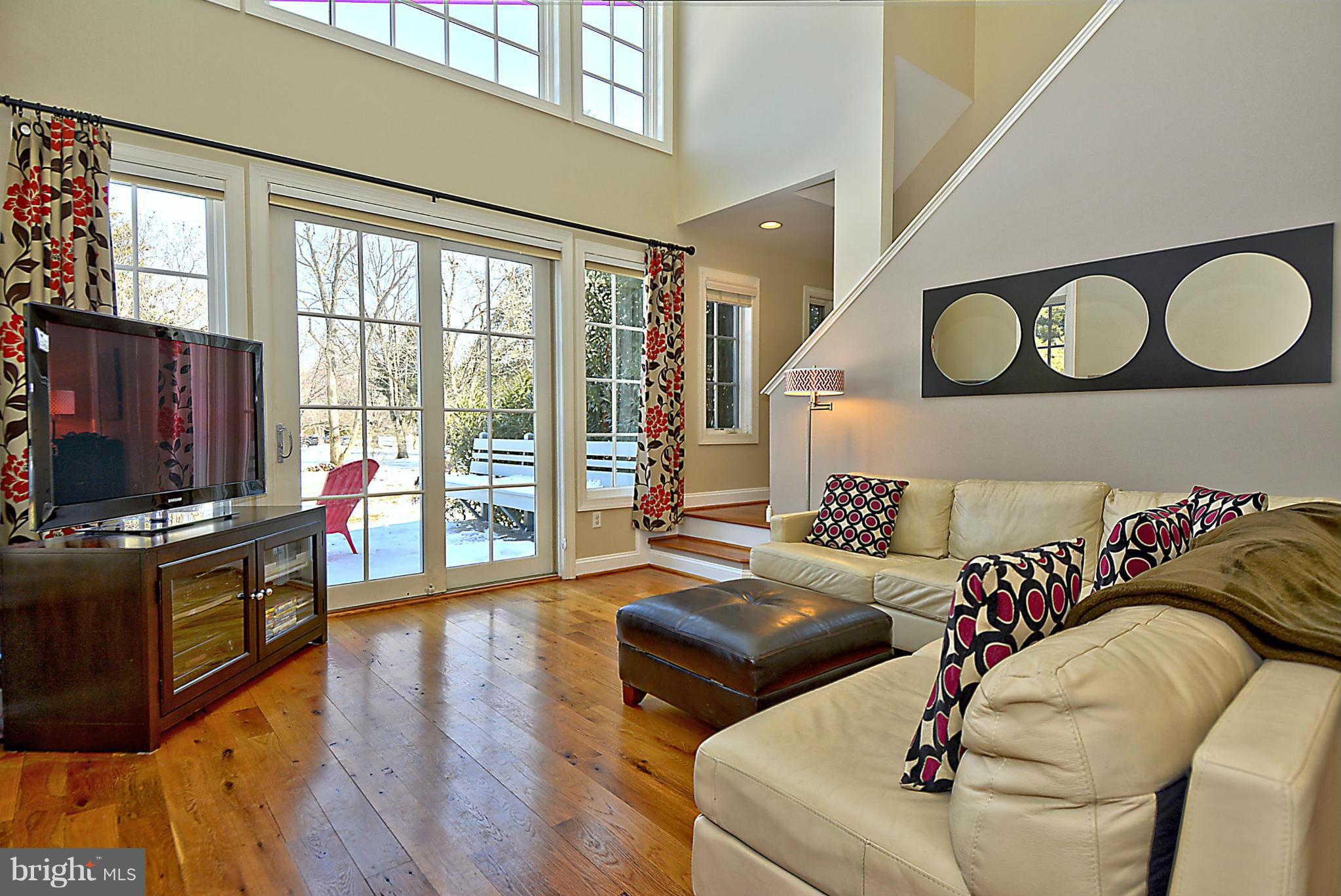 624 Truxton Road Annapolis, MD 21409 - Photo 14 of 30 a living room with furniture and a flat screen tv