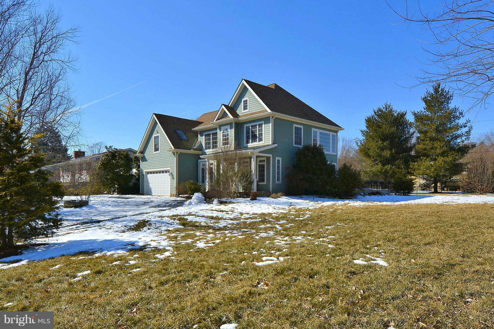 624 Truxton Road Annapolis, MD 21409 - Photo 27 of 30 a front view of a house with a yard