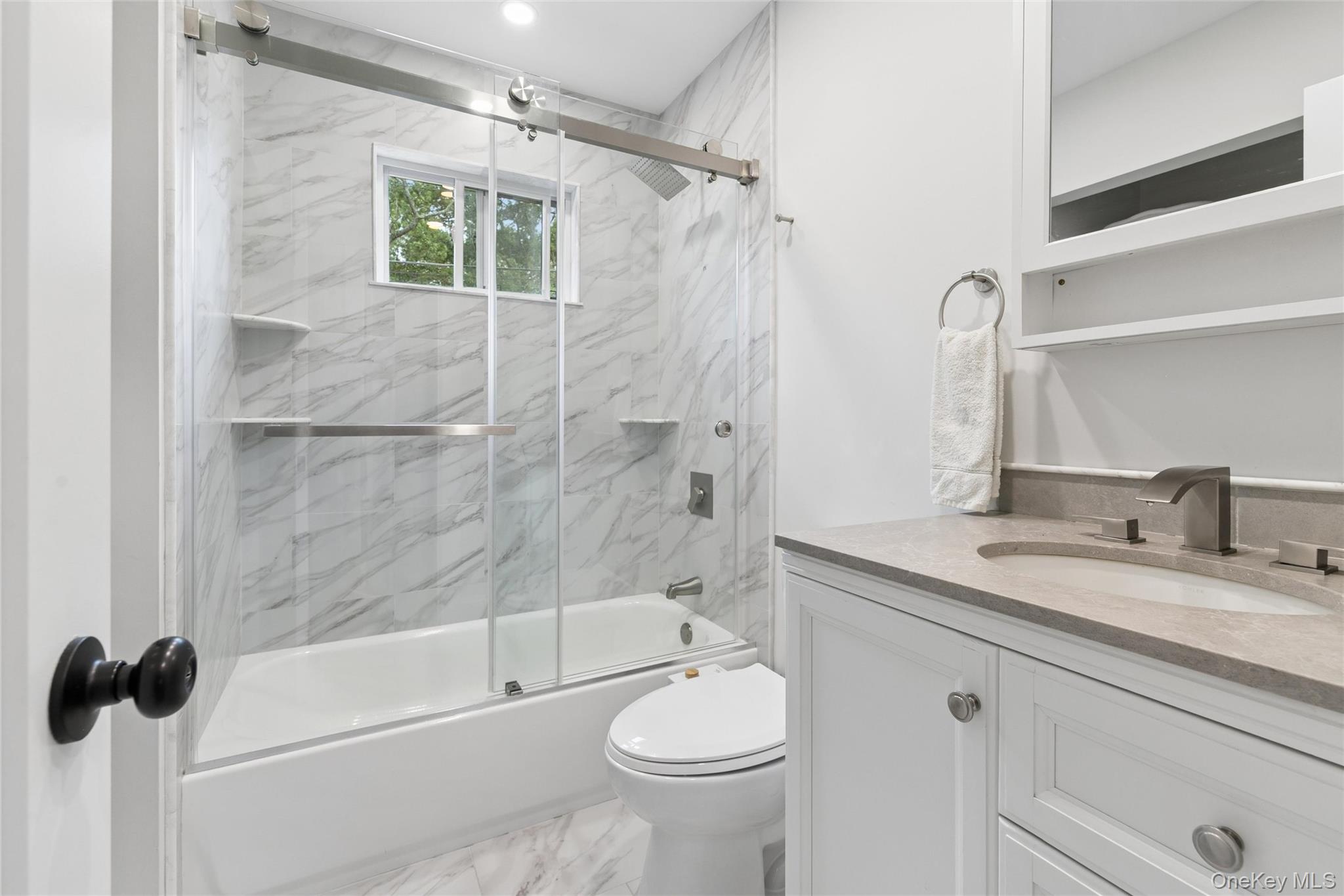 16 Winnie Road Center Moriches, NY 11934 - Photo 11 of 16
