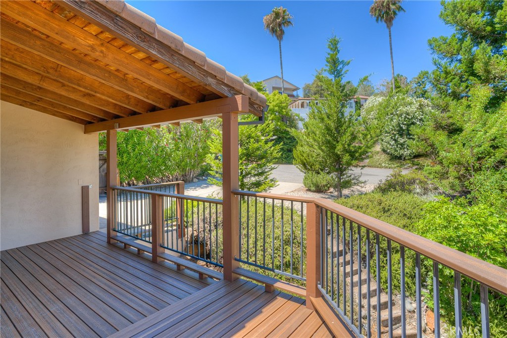 5388 High Rocks Court Oroville, CA 95966 - Photo 4 of 41