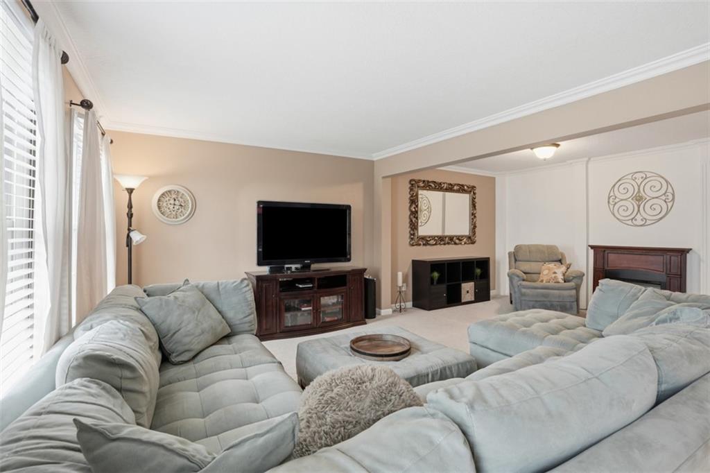38 Castle View Drive McKees Rocks, PA 15136 - Photo 4 of 37 Gallery Image 4