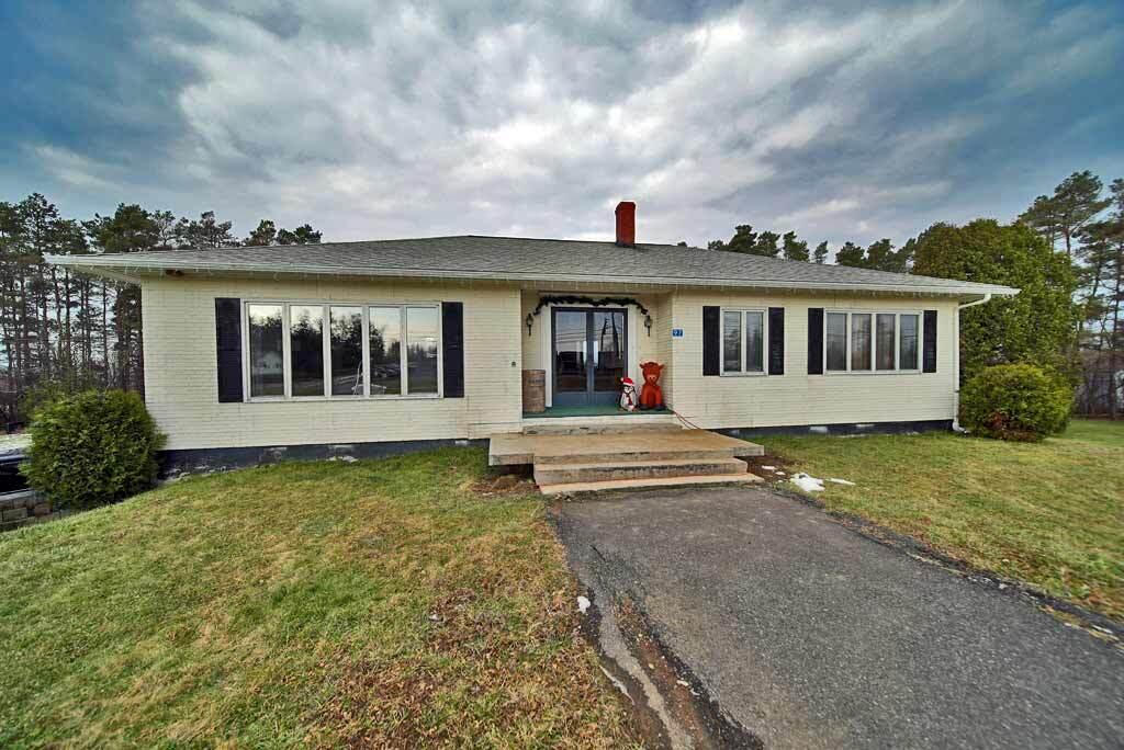 97 Calais Road Houlton, ME 04730 - Photo 20 of 90 country-home-aroostook-hodg