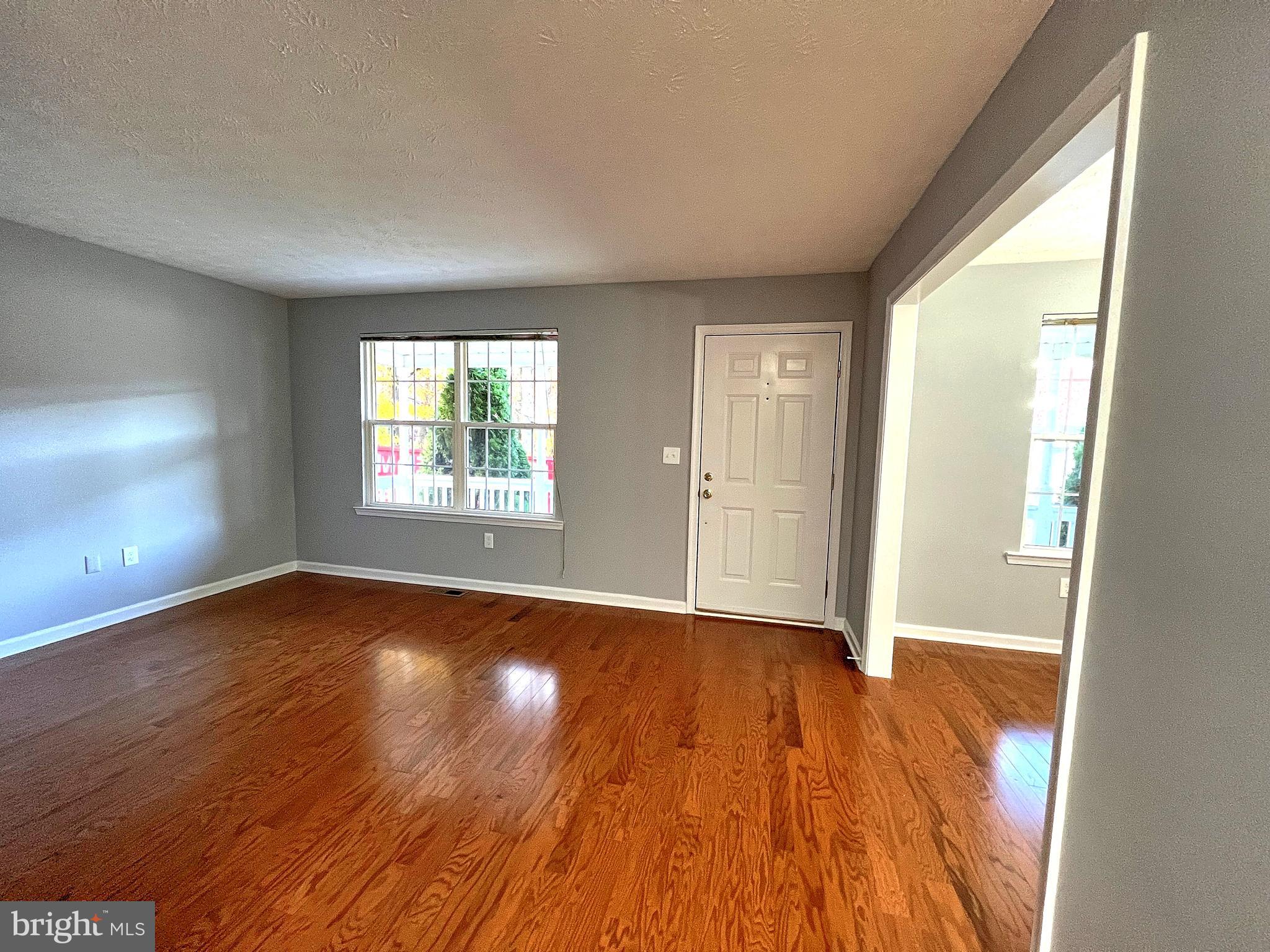 611 Riden Street Odenton, MD 21113 - Photo 5 of 33 Gallery Image 5