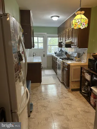 $1,995 | 210 South Union Street, Wilmington, DE 19805