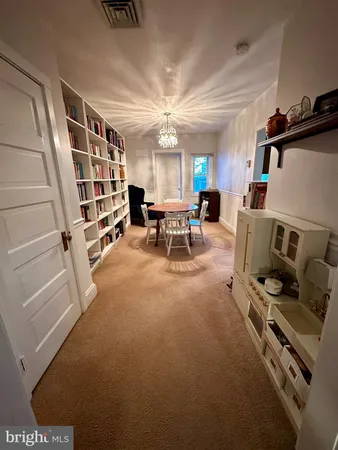 $1,995 | 210 South Union Street, Wilmington, DE 19805
