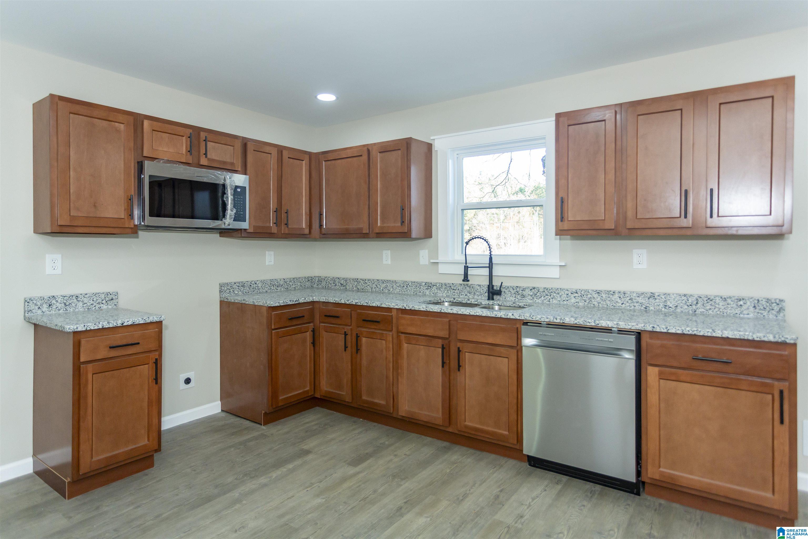 447 Cannie Phillips Road Sumiton, AL 35148 - Photo 21 of 40