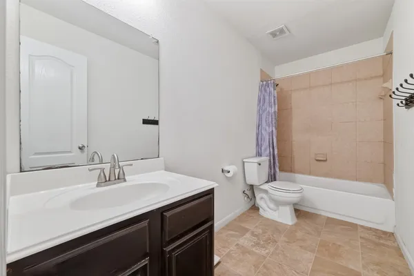 $1,800 | 2707 Piney Lake Court, Houston, TX 77038
